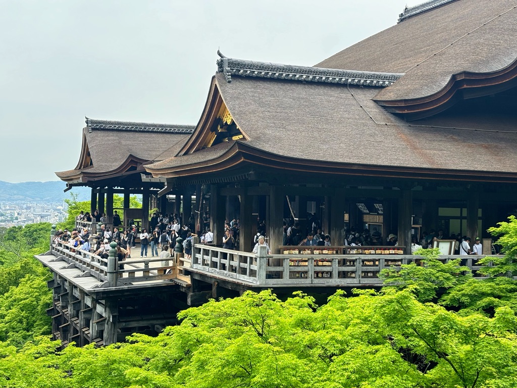 Kiyomizu-dera